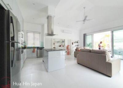 Beautiful 3 Bedroom Pool Villa on Popular Red Mountain Project off Soi 88