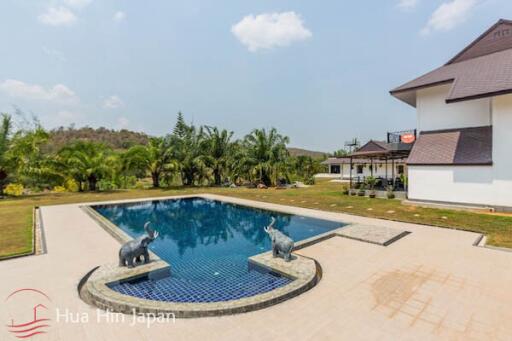 Big luxury estate villa with very large land for sale west of Hua Hin