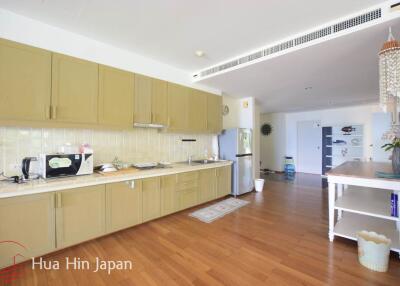 Amazing 4 Bed, Absolute Beachfront Condo in Khoa Tao