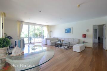 Amazing 4 Bed, Absolute Beachfront Condo in Khoa Tao