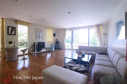 Amazing 4 Bed, Absolute Beachfront Condo in Khoa Tao