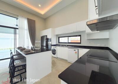 Newly Completed 3 Bedroom Pool Villa on Soi 70 (Fully Furnished, Ready to move in )