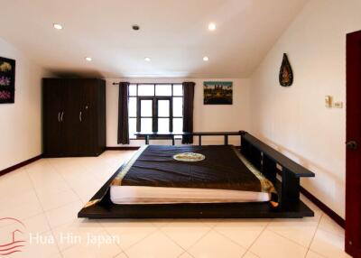 Cozy 3 Bedroom Pool Villa only 1 km from Pak Nam Pran Beach Area (Completed, Furnished)