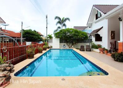 Cozy 3 Bedroom Pool Villa only 1 km from Pak Nam Pran Beach Area (Completed, Furnished)