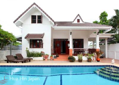 Cozy 3 Bedroom Pool Villa only 1 km from Pak Nam Pran Beach Area (Completed, Furnished)