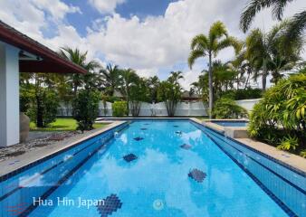 **Recently Remodeled** Spacious 3 Bedroom Pool Villa off Pala U road, Close to Downtown