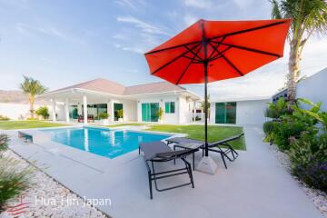 Solid 3 Bedroom Pool Villa Less than 10km from City Centre (off plan)