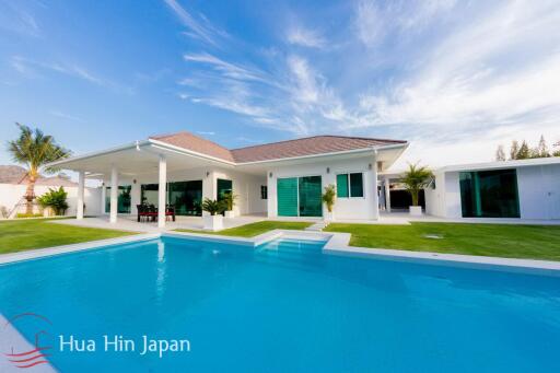 Solid 3 Bedroom Pool Villa Less than 10km from City Centre (off plan)