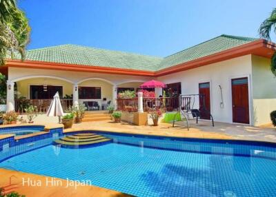 A Large 3 Bedroom Pool Villa with Beautiful Tropical Garden near Khao Tao Beach