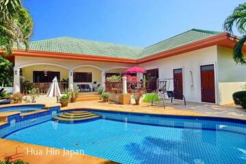 A Large 3 Bedroom Pool Villa with Beautiful Tropical Garden near Khao Tao Beach