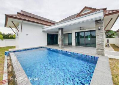 Contemporary Thai Design Pool Villa Close to Palm Hills Golf