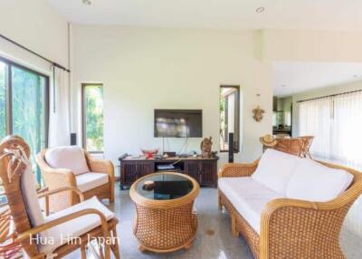 Beautiful 2 Bedroom Pool Villa on 2000 sqm plot near Dolphin Bay Beach