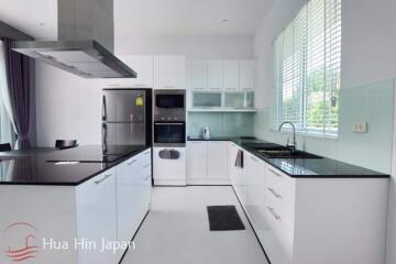 3 Bedroom Pool Villa in popular Red Mountain project off Soi 88