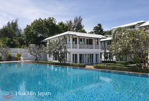 Absolute Beachfront 4 Bedroom Villa in Khao Takiab