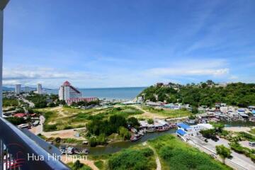 Studio unit with great sea view at Jamchuree condo