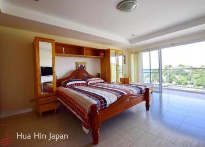 Studio unit with great sea view at Jamchuree condo