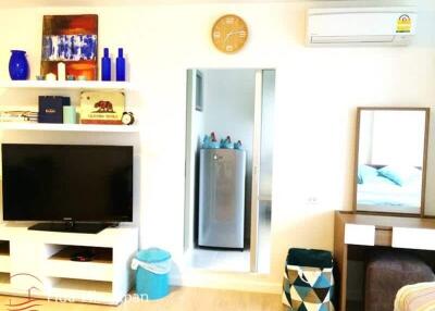 Good size studio unit, walking distance to Khao Takiab Beach