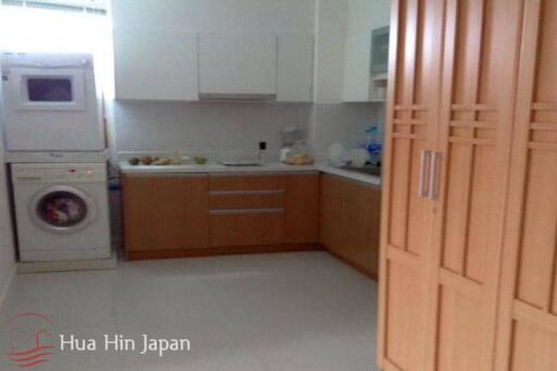 2 bedroom corner unit at newly completed condominium in Khao Takiab