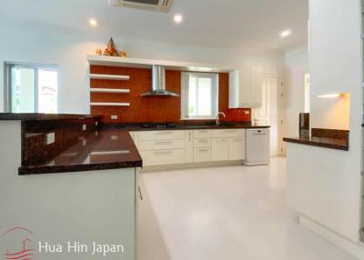 Beautiful Well Designed 3 Bedroom Pool Villa in Popular Hillside Hamlet Homes 3