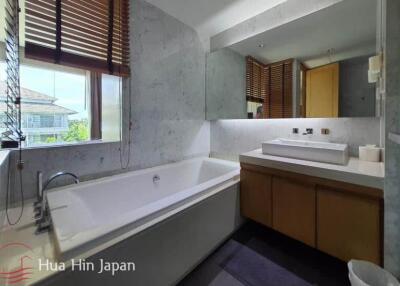 Recently Renovated 1 Bedroom Unit inside 5 Star Amari Residence in Khao Takiab