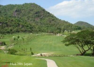 Brand New 1 BDRM Unit Sansara on Black Mountain Golf (Golf Privileges for long term tenant)