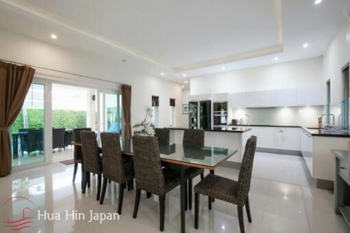 Spacious 3 Bedroom Pool Villa near Palm Hills Golf in Secured Compound