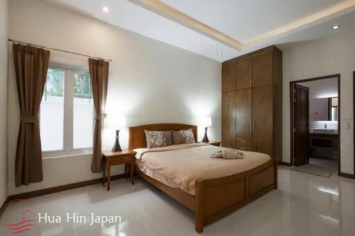 Spacious 3 Bedroom Pool Villa near Palm Hills Golf in Secured Compound