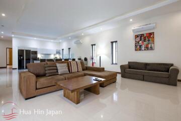 Spacious 3 Bedroom Pool Villa near Palm Hills Golf in Secured Compound