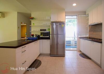 Nice Pool View 2 Bedroom Unit inside San Ploen Beachfront Condominium in Downtown Hua Hin