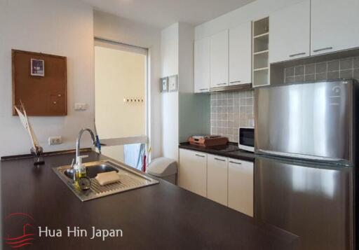 Popular Baan San Ploen Condo 2 bedroom unit Condo right in Downtown