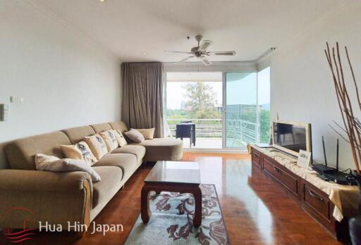 Popular Baan San Ploen Condo 2 bedroom unit Condo right in Downtown