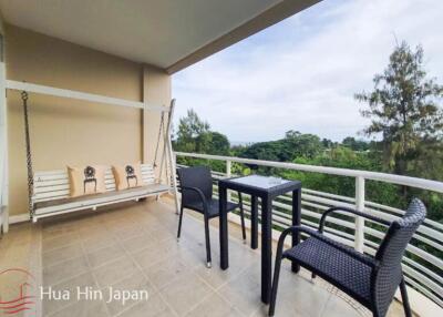 Popular Baan San Ploen Condo 2 bedroom unit Condo right in Downtown