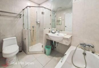 Popular Baan San Ploen Condo 2 bedroom unit Condo right in Downtown