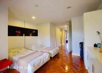 Duplex Sea View Unit at Populr Lon sai Condominium