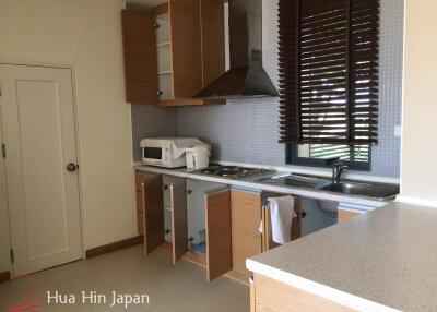 3 Bedroom Duplex Unit on Palm Hills Golf (fully furnished)