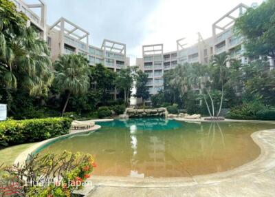 Beautiful 2 Bedroom Unit with Pool View in Popular Beachfront Sansaran Condo near BluPort