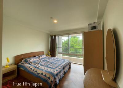 Beautiful 2 Bedroom Unit with Pool View in Popular Beachfront Sansaran Condo near BluPort