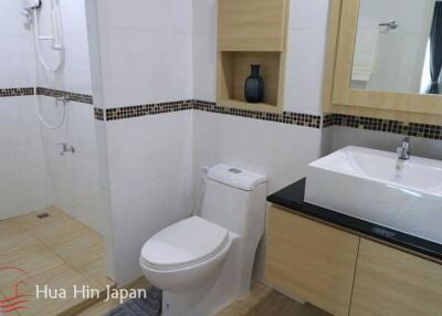 2 Bedroom Condominium Nice & Convenient Location in soi 88