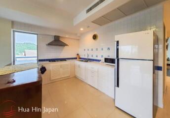 2 Bedroom Sea View Unit in Beachfront Condominium in Khao Takiab