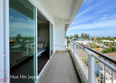 2 Bedroom Sea View Unit in walking distance to Khao Takiab Beach