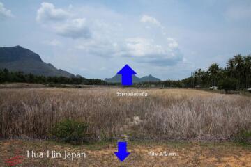 Land with Stunning Mountain View only 1.2 km from Dolphin Bay Beach