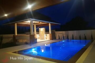 Top Quality Bali Style Pool Villa only 10 min from Downtown