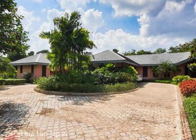 Very Private, Energy Saving 7 Bedroom Villa on 2 Rai Land inside Springfield Golf Course