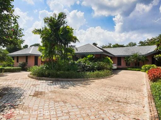 Very Private, Energy Saving 7 Bedroom Villa on 2 Rai Land inside Springfield Golf Course