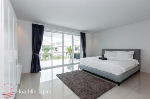 Modern 4 Bedroom Pool Villa In Great Location