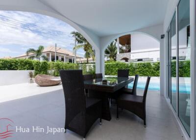 Modern 4 Bedroom Pool Villa In Great Location