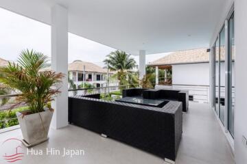 Modern 4 Bedroom Pool Villa In Great Location