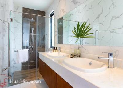 Top Quality Tropical Modern Design Pool Villa near Black Mountain Golf for Sale in Hua Hin (Off plan, fully furnished)