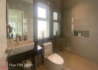 3 Bedroom Pool Villa in very popular Soi 88 ( Resale - Ready to Move in)