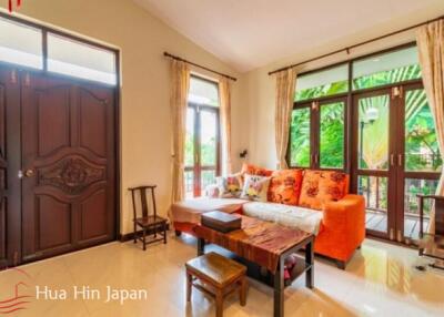 Hybrid Thai/European Design 4 Bedroom Villa Off Soi 112